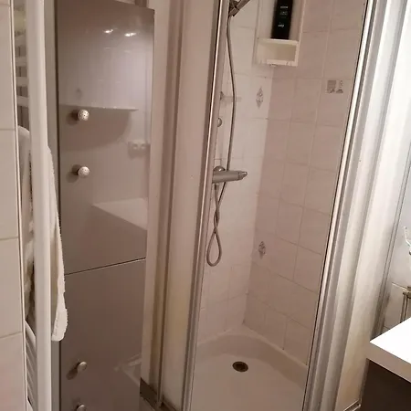 Vendégház 2 Avec Un Lit Simple *